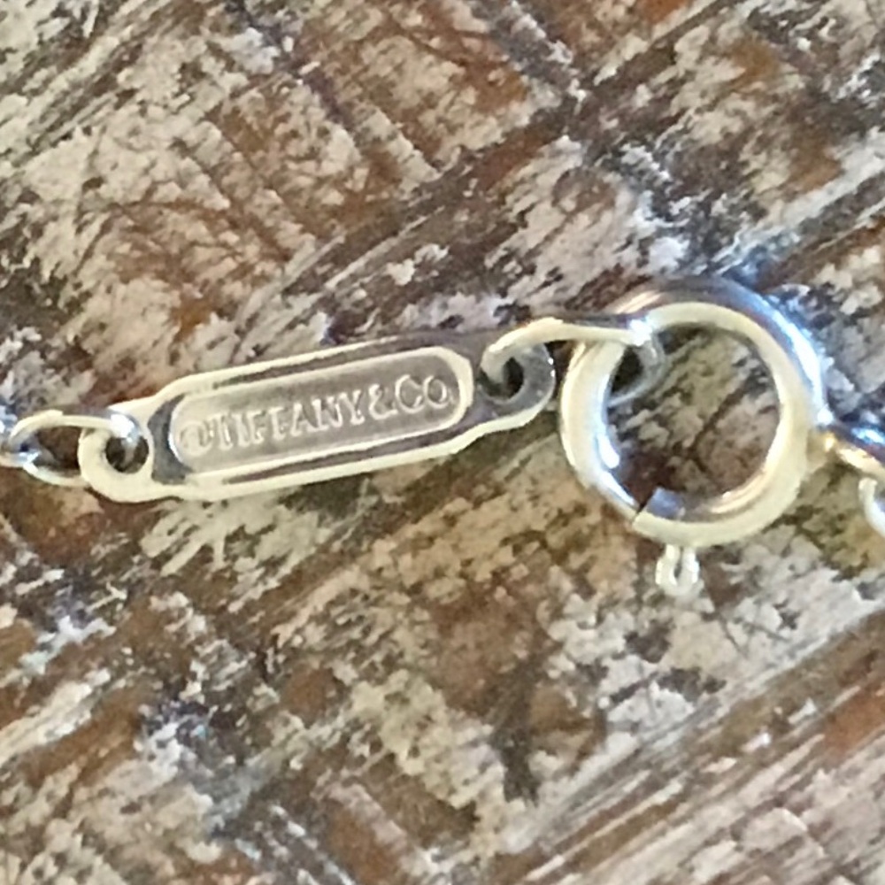 Authentic Tiffany & Co. Open Circle Diamond Platinum Pendant - Picture 12 of 16